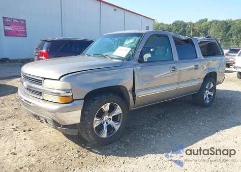 2002 Chevrolet Suburban 1500 Lt z USA, uszkodzony, nr VIN 1GNEC16Z92J231301